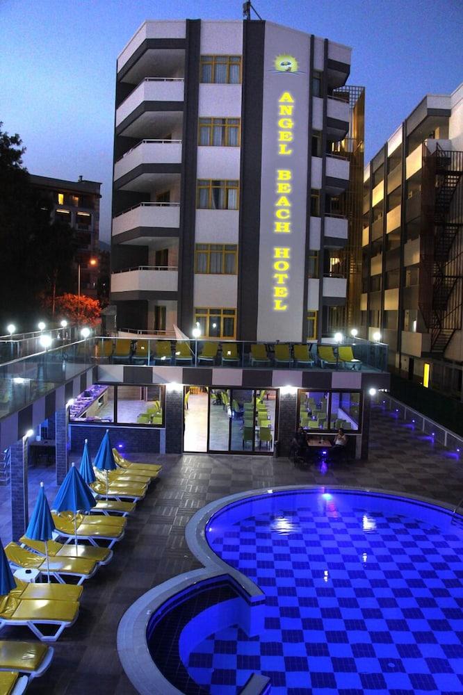 Merlin Beach Park Hotel Tosmur ภายนอก รูปภาพ