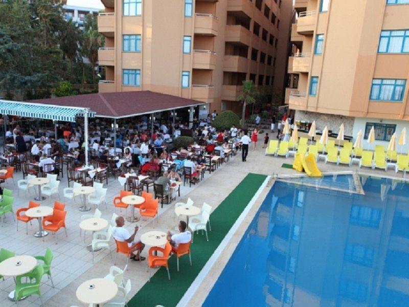 Merlin Beach Park Hotel Tosmur ภายนอก รูปภาพ